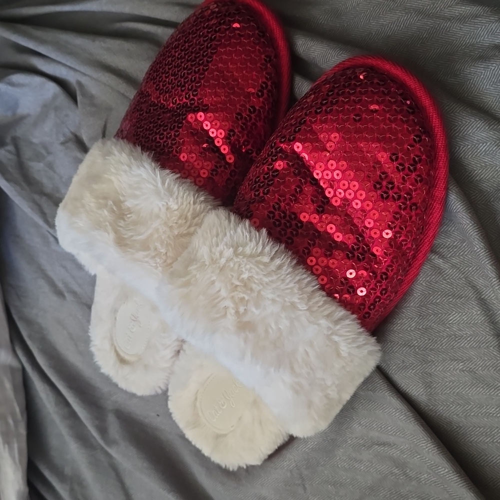Cat & Jack slippers XL (6/7)